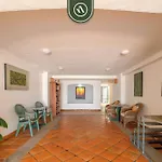 Amazing 2 Bedroom Condo - Partial Oceanview - Pool